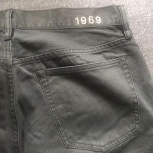 Barely Barely Used Gap Jeans 34/32 Dark Grey